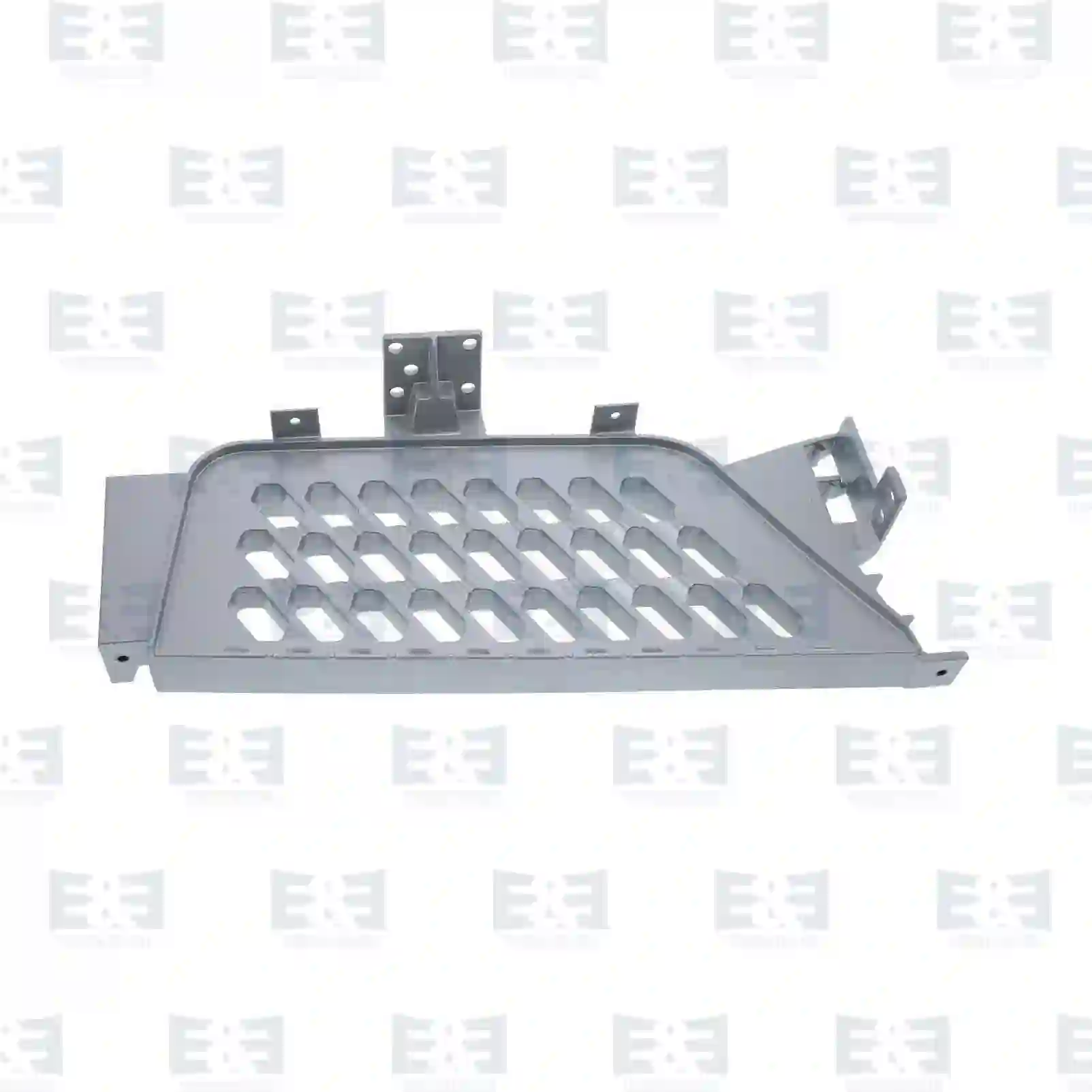  Step plate, left || E&E Truck Spare Parts | Truck Spare Parts, Auotomotive Spare Parts