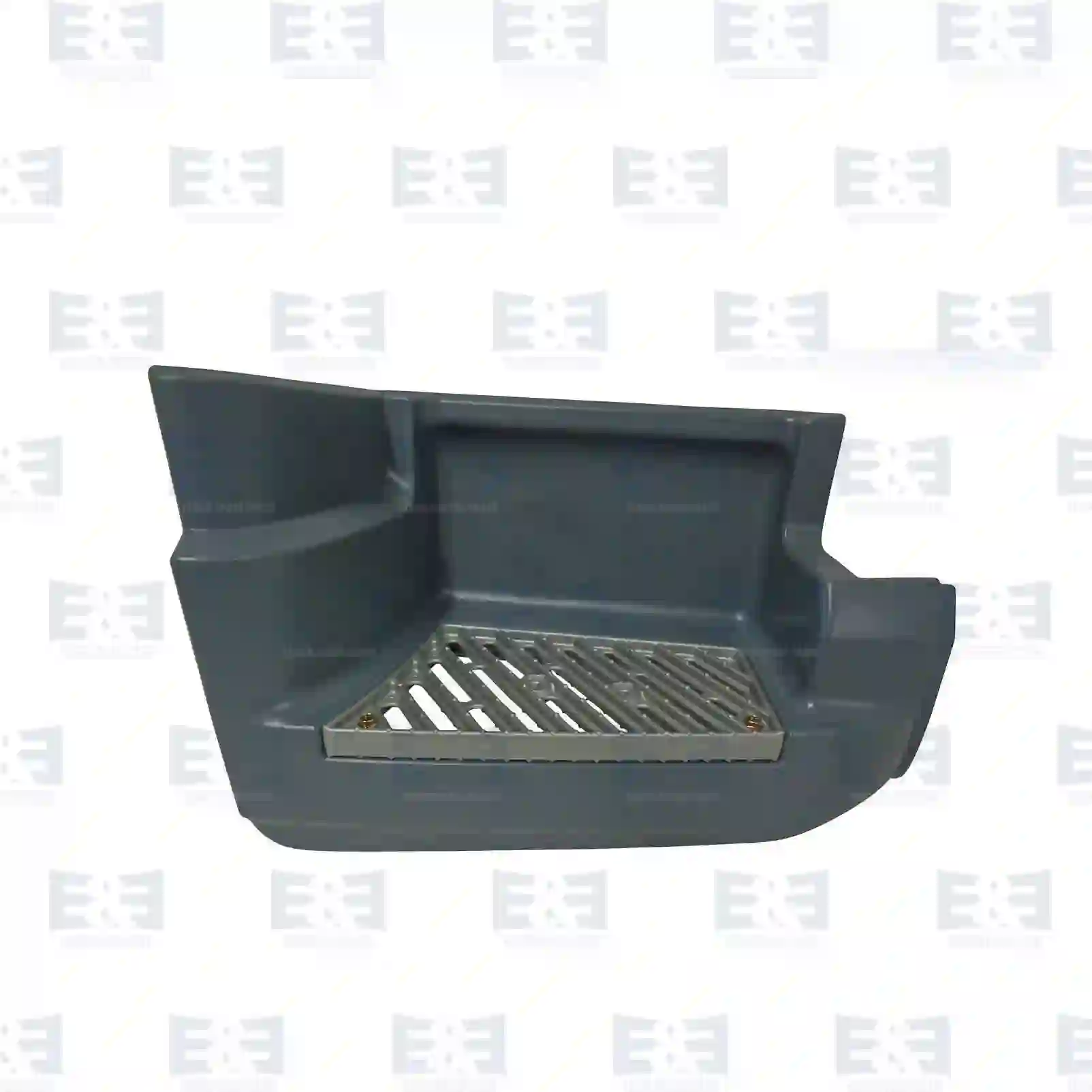  Step well case, right, with step || E&E Truck Spare Parts | Truck Spare Parts, Auotomotive Spare Parts