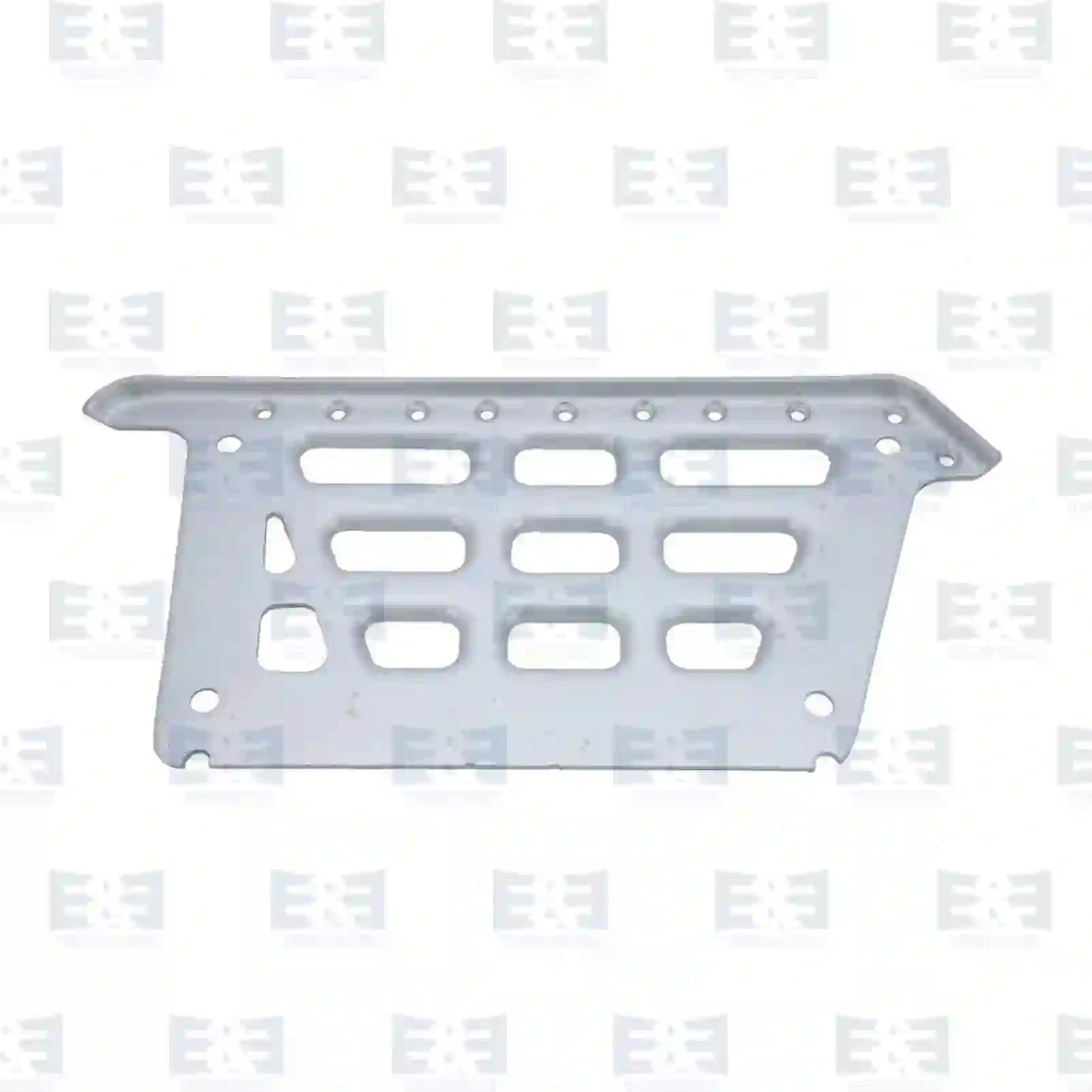  Step plate, left || E&E Truck Spare Parts | Truck Spare Parts, Auotomotive Spare Parts